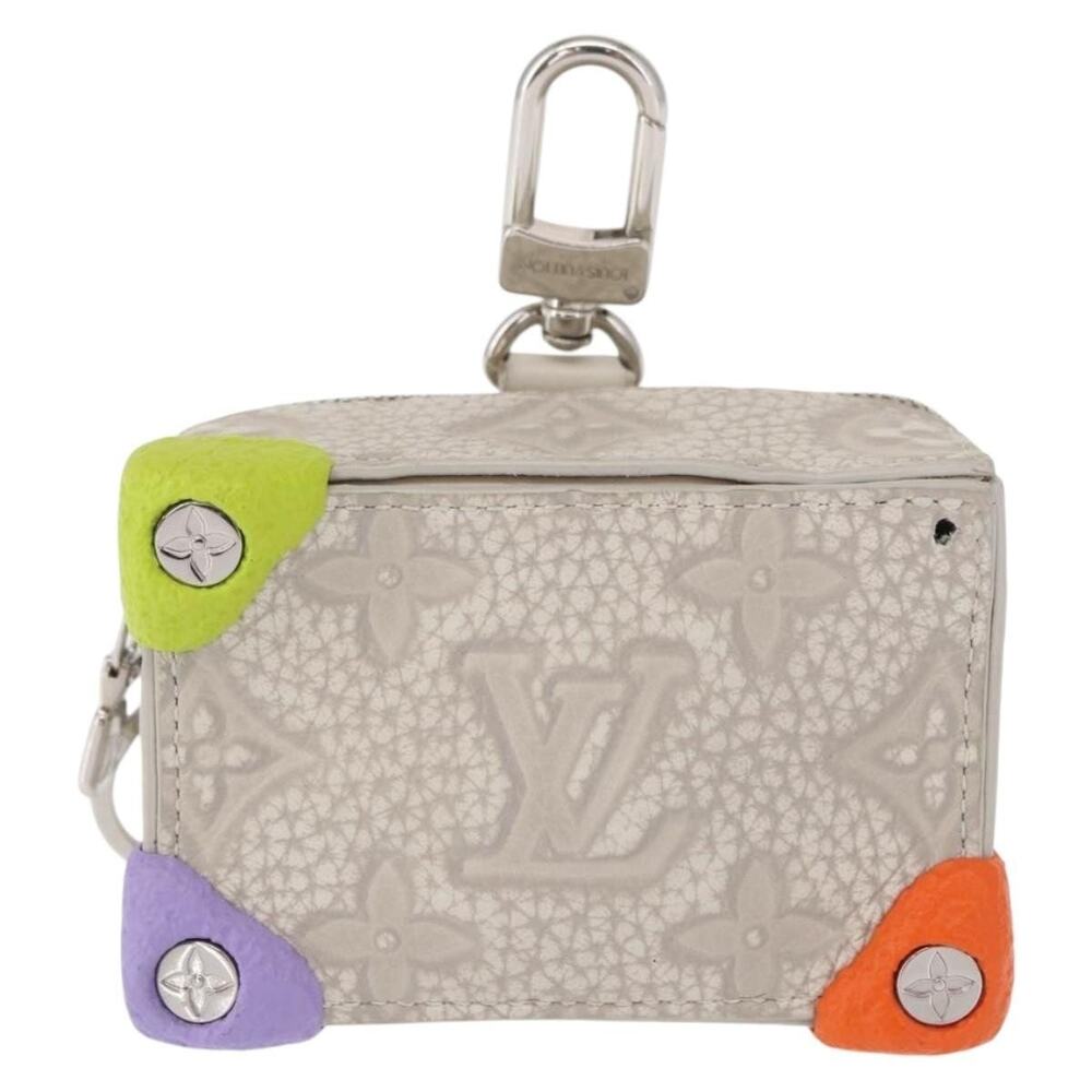 Louis Vuitton Monogram Taurillon Climbing Pouch Gray